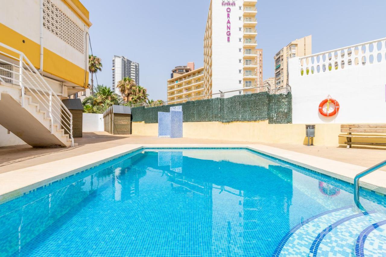 Queen Benidorm Kültér fotó